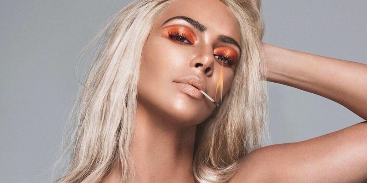  Kim Kardashian y su ardiente colección de maquillaje – La Máquina